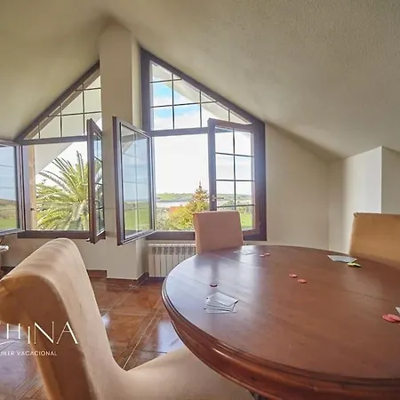 Casa Otanes. En La Playa, Con Piscina Privada.