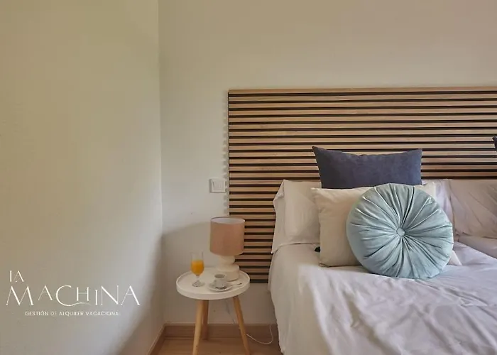 Casa Otanes. En La Playa, Con Piscina Privada. * Mogro