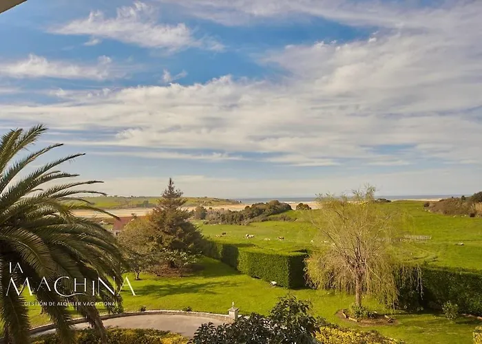 Casa Otanes. En La Playa, Con Piscina Privada. Villa Mogro