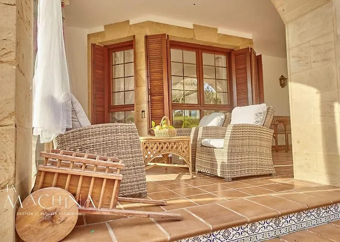 Casa Otanes. En La Playa, Con Piscina Privada. * Mogro